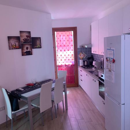 Holidays Apartment Cagliari Bagian luar foto