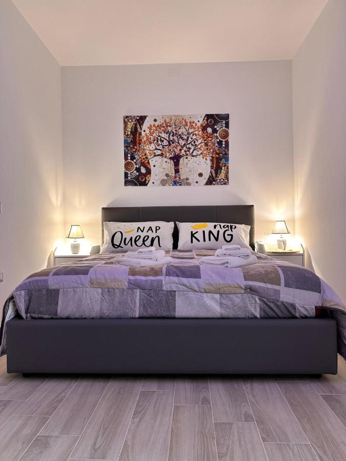 Holidays Apartment Cagliari Bagian luar foto